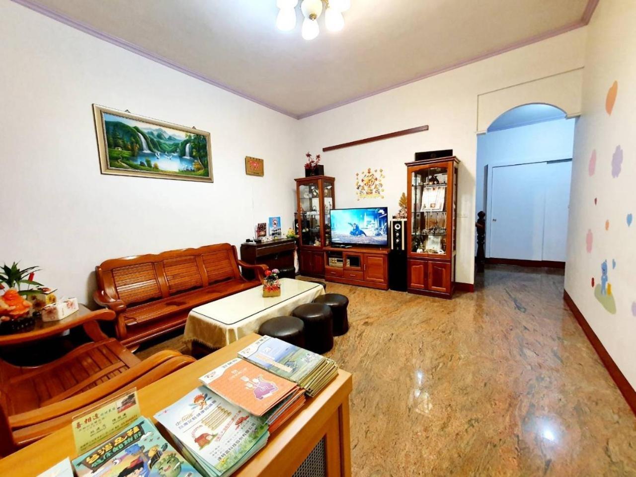 Yilan Xiang Feng Homestay Wujie Zhen Exteriör bild