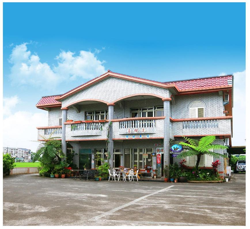 Yilan Xiang Feng Homestay Wujie Zhen Exteriör bild